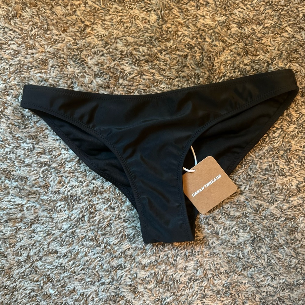 Urban threads high leg bikini bottoms in black